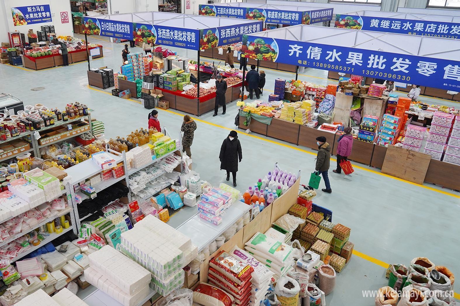 市農(nóng)副產(chǎn)品批發(fā)市場(chǎng)全面恢復(fù)營(yíng)業(yè)，貨品充足保障供應(yīng)